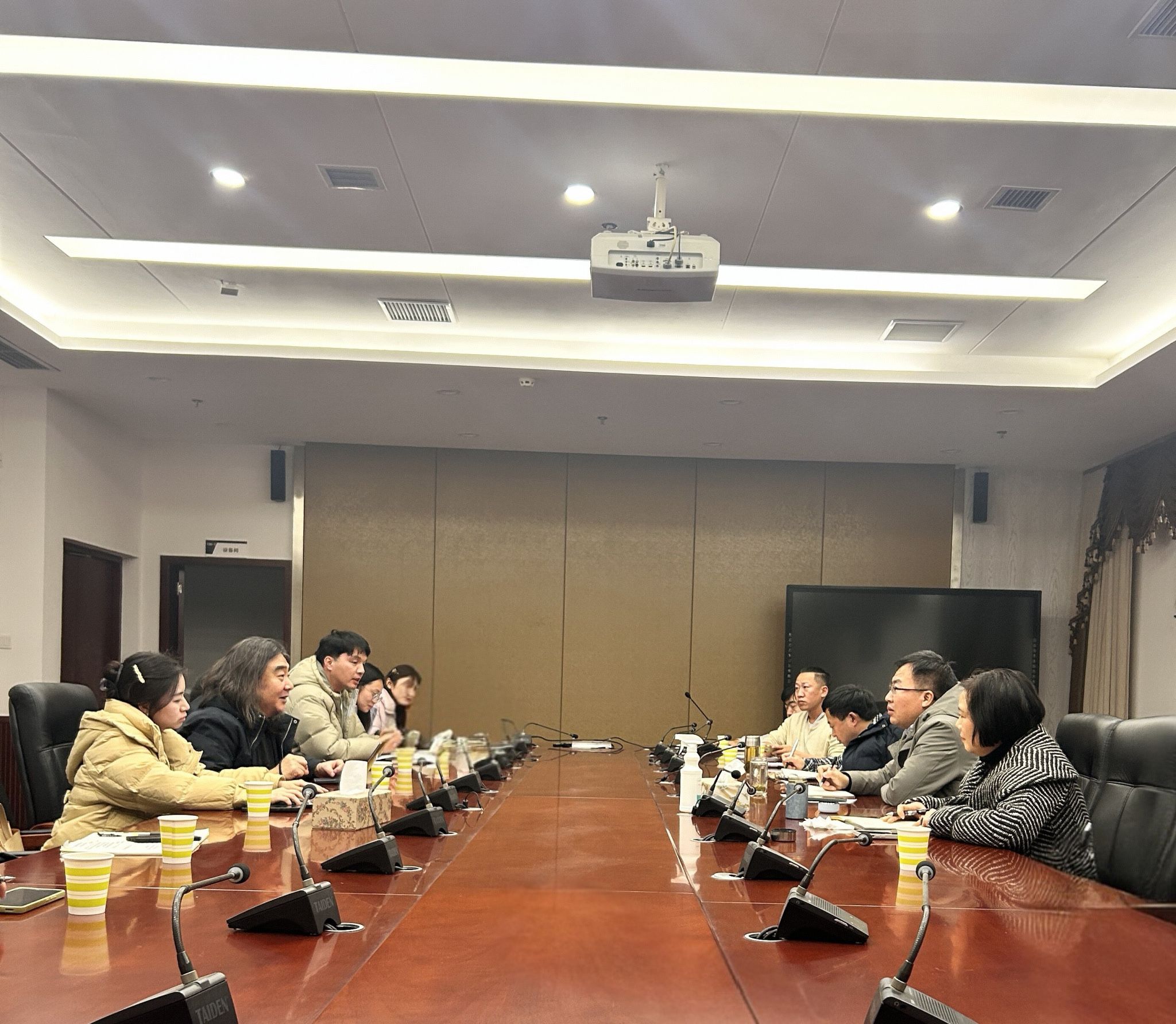 聚焦寒假施工关键期：我馆召开场馆建设工作推进会